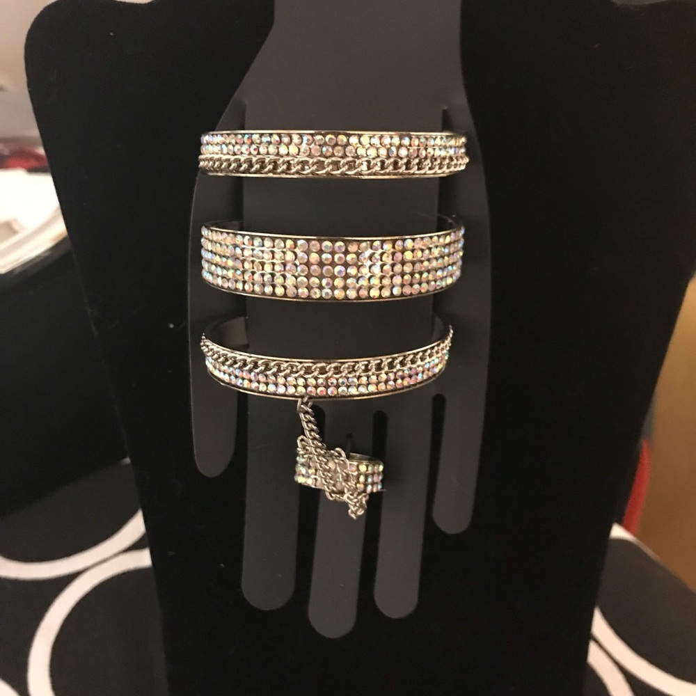 Cuff bracelet with a ring